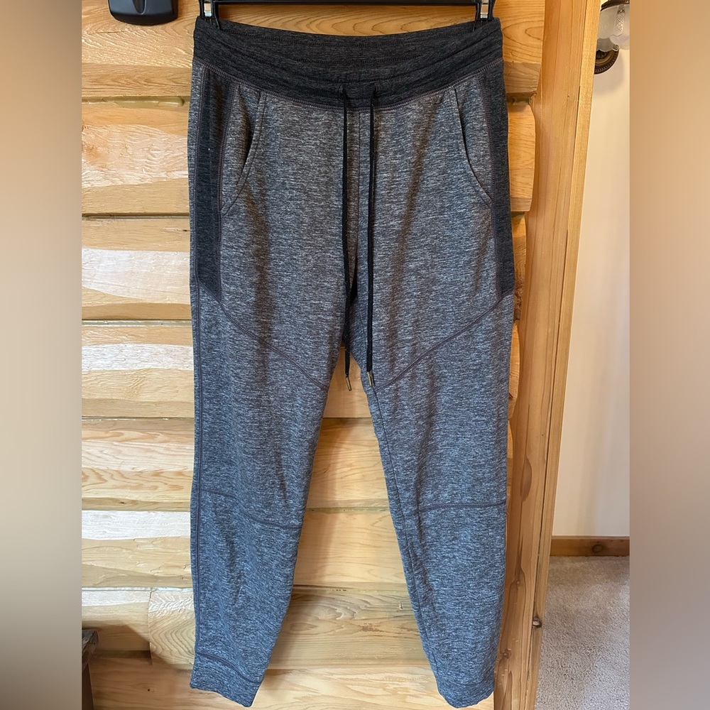 American Eagle Gray Joggers